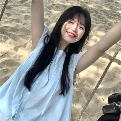 你在我的右手边